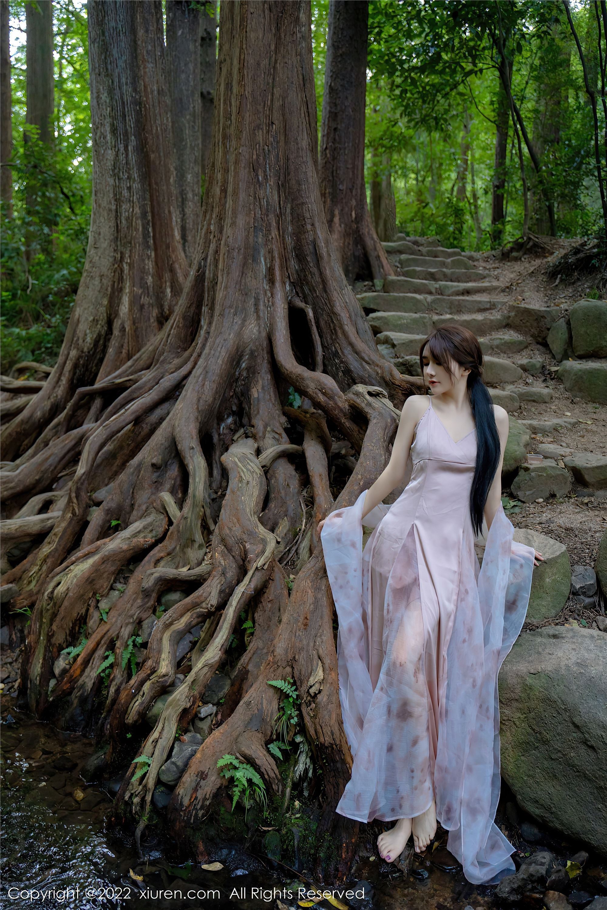 Xiuren秀人网 2022.10.11 NO.5690 婠婠么